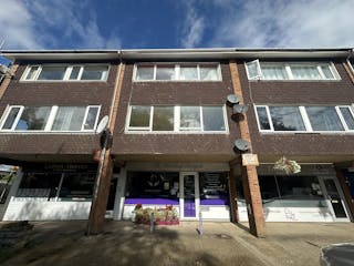 19 Middle Field, 19 Middle Field, Aylesbury, Investment / Residential / Retail For Sale - IMG_2840 2.jpeg