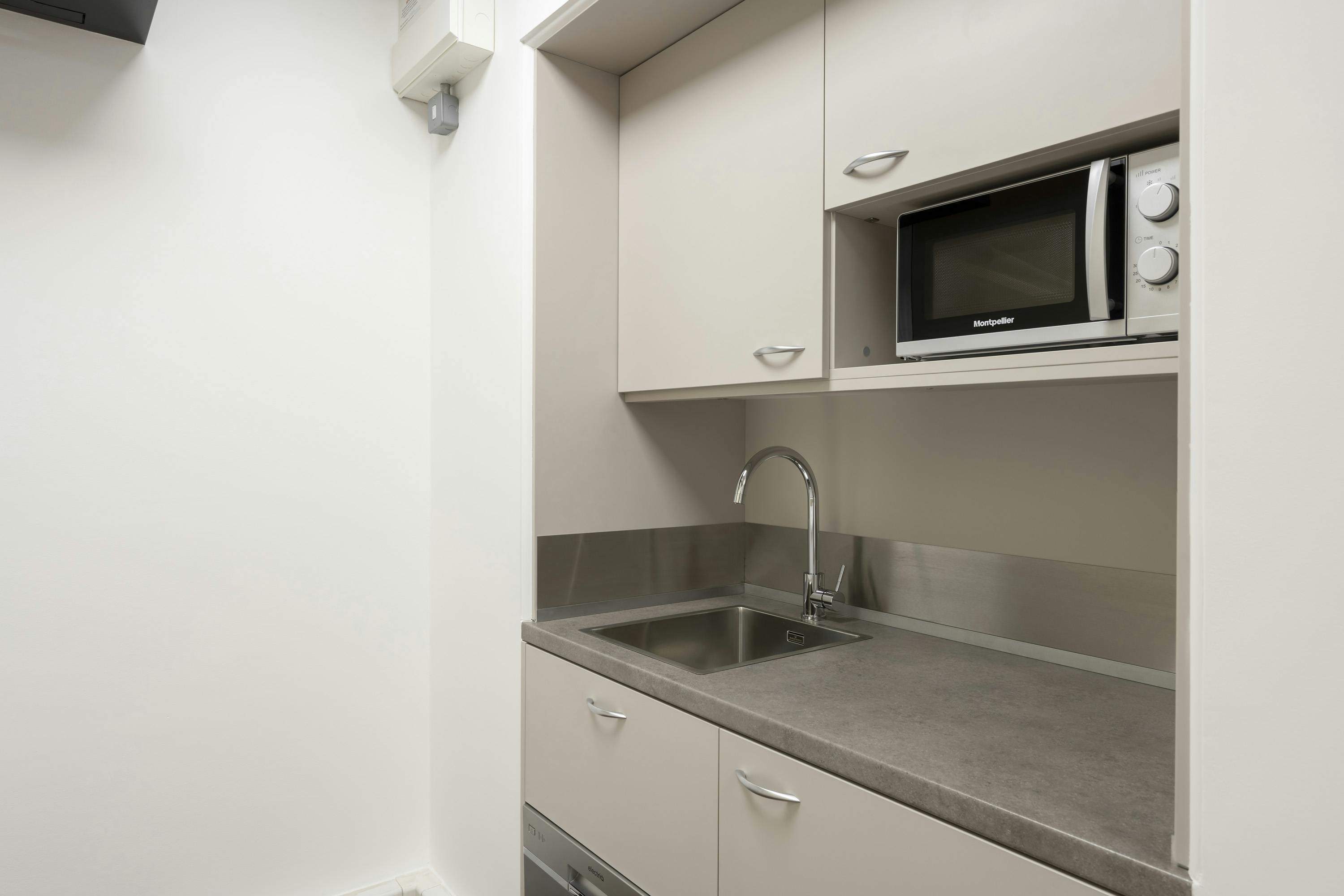 55 Park Lane, London, Offices To Let - Kitchenette.jpg