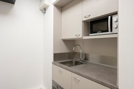 55 Park Lane, London, Office To Let - Kitchenette.jpg