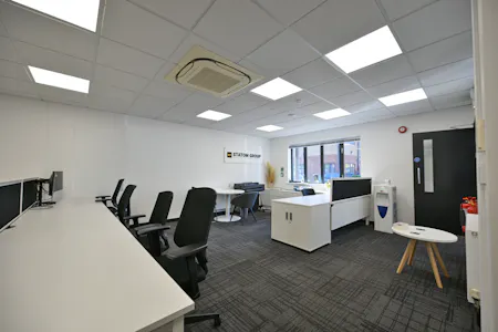 Unit A2 Windsor Place, Crawley, Office To Let - people images statom-7.jpg