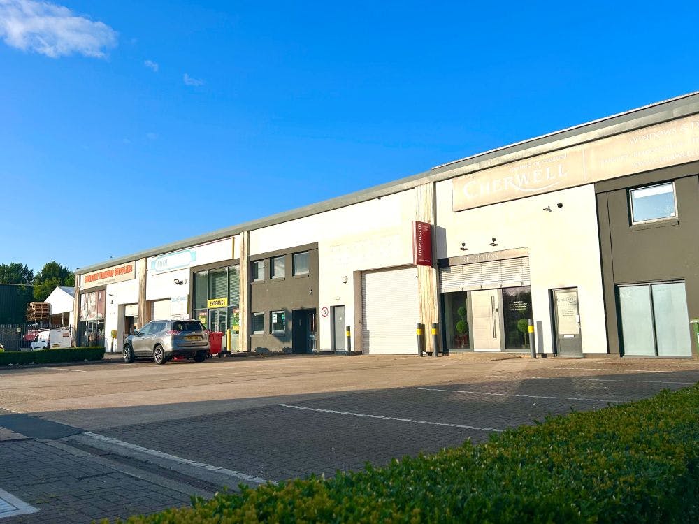 G4 Marley Way, Banbury, Trade Counter To Let - IMG_7884.jpg