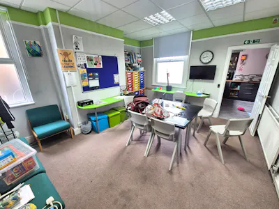 119 Stockport Road, Stockport, Office To Let - 20260706_110625.jpg