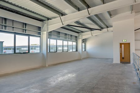 Unit 13, Vantage 41, Aston Clinton, Industrial / Warehouse / Workshops To Let - 8621189-interior12-800.jpg