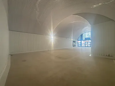 Norton Street Arches, Unit 1, Salford, Leisure / Retail To Let - inside shot 2.jpg
