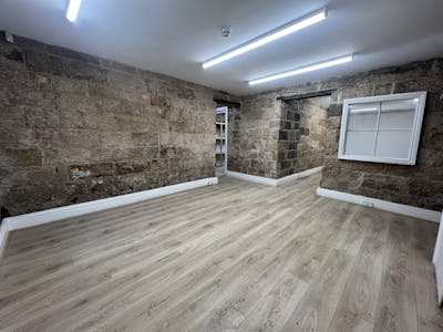 16 Montpellier Parade, Harrogate, Retail To Let - IMG_5176.jpeg