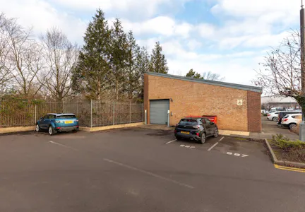 887 Plymouth Road, Slough Trading Estate, Slough, Industrial / Warehouse To Let - 8f088e841ea63e6ff6d6f31d92fe53872022887plymouthroadste7046.jpg