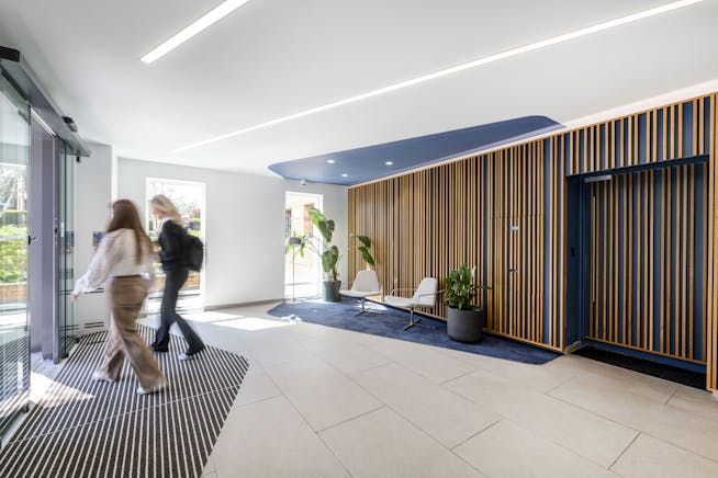 3rd Floor, 45 London Road, Reigate, Offices To Let - 45 London Road Reigate_51.jpg