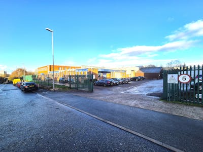 Unit 4 Suthers Street, Oldham, Industrial/Logistics To Let - 20241126_103847.jpg