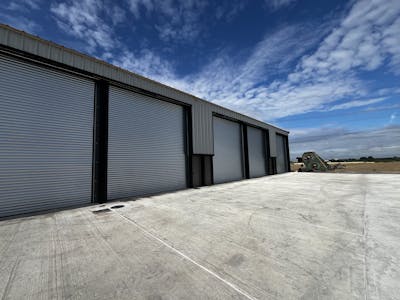 Units at Thacksons Well Farm, Newark, Open Storage To Let - IMG_1681 1.jpg