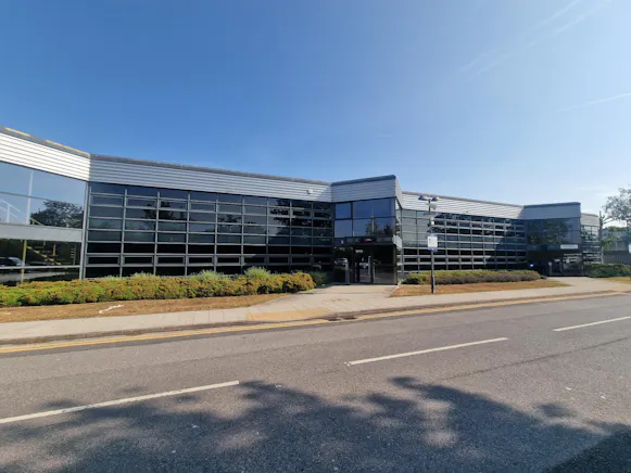 Unit 6, The Ringway Centre, Edison Road, Basingstoke, Industrial To Let - 20260722_085825.jpg