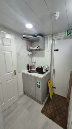406 Brandon Street, Motherwell, Retail To Let - PHOTO-2026-09-23-13-29-19.jpg