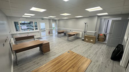 Unit 4 Tameside Work Centre, Ashton-under-Lyne, Office To Let - IMG_5838.JPEG