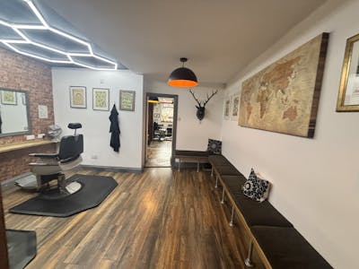 2 London Road, Waterlooville, Investment / Office / Retail For Sale - IMG_9374.JPEG