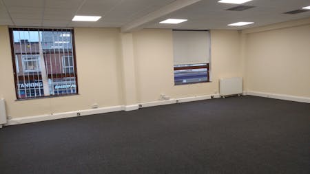 Warren House, Hockley, Office To Let - IMG_20171026_171833154.jpg