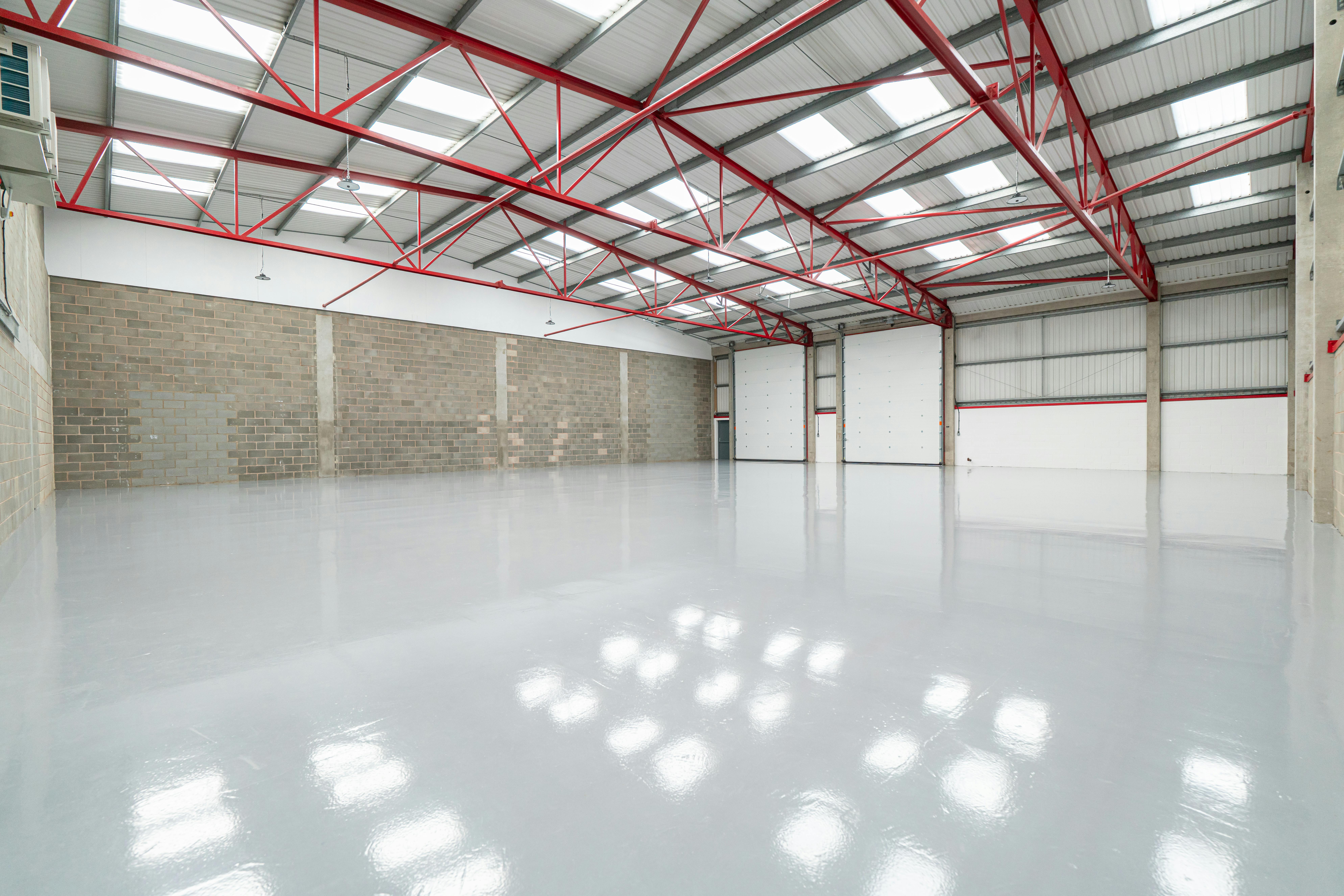Industrial Unit in Shoreham-By-Sea - photo 2
