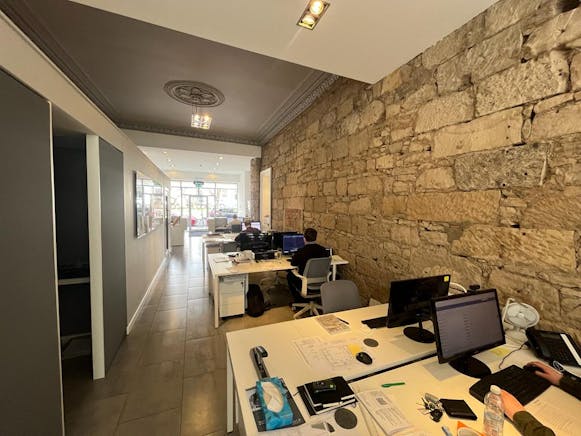 559 Sauchiehall Street, Glasgow, Offices / Retail To Let - PHOTO-2023-04-12-10-34-58 22.jpg