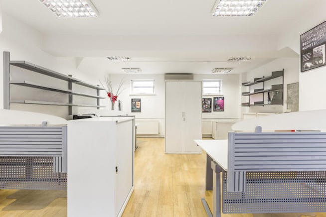 3 Barb Mews, 3 Barb Mews, Hammersmith, Office To Let - Office ground floor.jpg