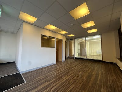 48 New Park Road, Shrewsbury, Retail / Retail - In Town / Retail - Out Of Town To Let - I2.jpeg