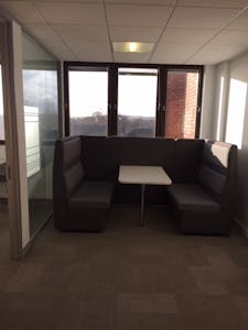 Communications House, South Street, Staines, Office To Let - IMG_0722.JPG