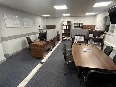 Unit 14 Park Valley Mills, Huddersfield, Industrial To Let - QBRV6653.JPG