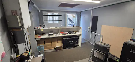 Unit 2-3, Eastbourne, Industrial/Logistics / Leisure / Office / Warehouse To Let / For Sale - 20260528_110444.jpg