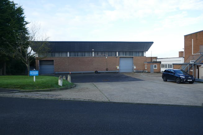 St. Andrews House, Saffron Walden, Industrial For Sale - P1030831.JPG