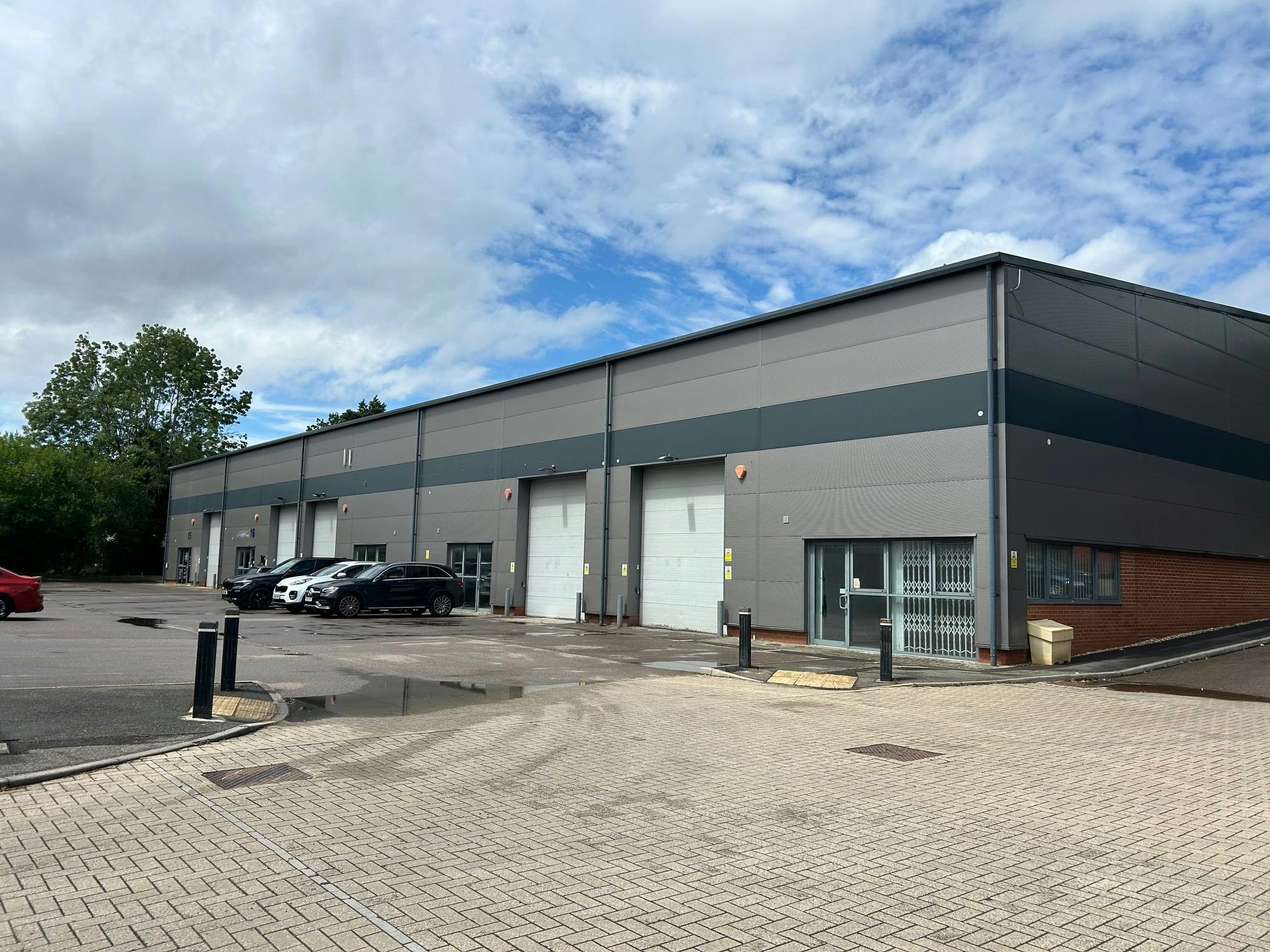 Anglo Industrial Park, Wokingham, Industrial / Investment To Let / For Sale - 4.jpg