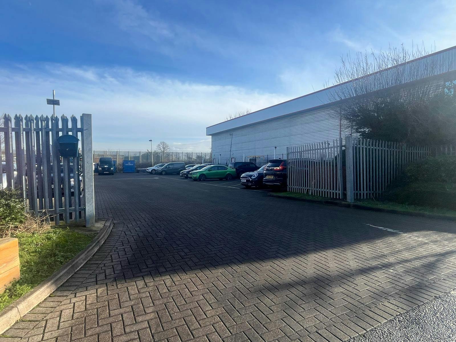 Industrial Unit in Ashford - photo 2