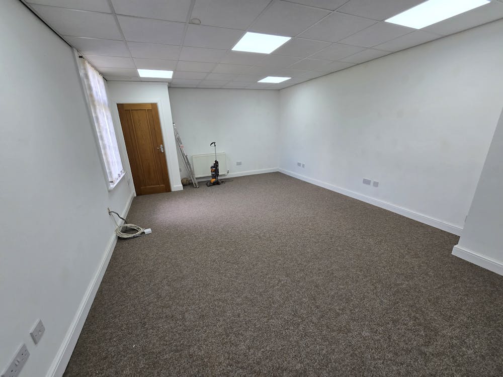 305A Bolton Road - Office Space