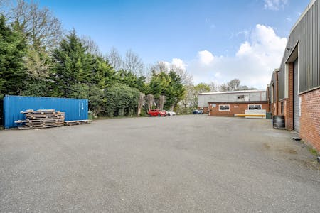 Unit 7, Brackley Industrial Estate, Brackley, Industrial/Logistics To Let - 1439624-5-69d7c3fa49b93.jpg