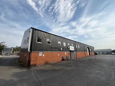 Unit 5, Warrington, Industrial/Logistics / Industrial / Storage To Let - 2.jpg