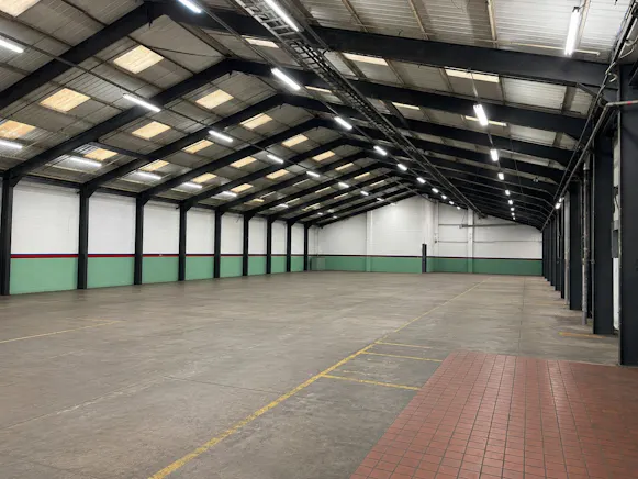 16-17 Oakwood Industrial Centre, Harlow, Industrial To Let - ChatGPT Image Jun 11, 2026, 04_10_04 PM.jpeg