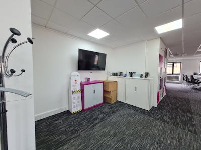 1st Floor, Isabella House, 12 Union Court, Richmond, Office To Let - 20230414_130032.jpg