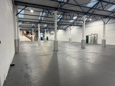 Unit 2 Plaza Business Centre, Enfield, Industrial/Logistics / Trade Counter For Sale - 22.jpg