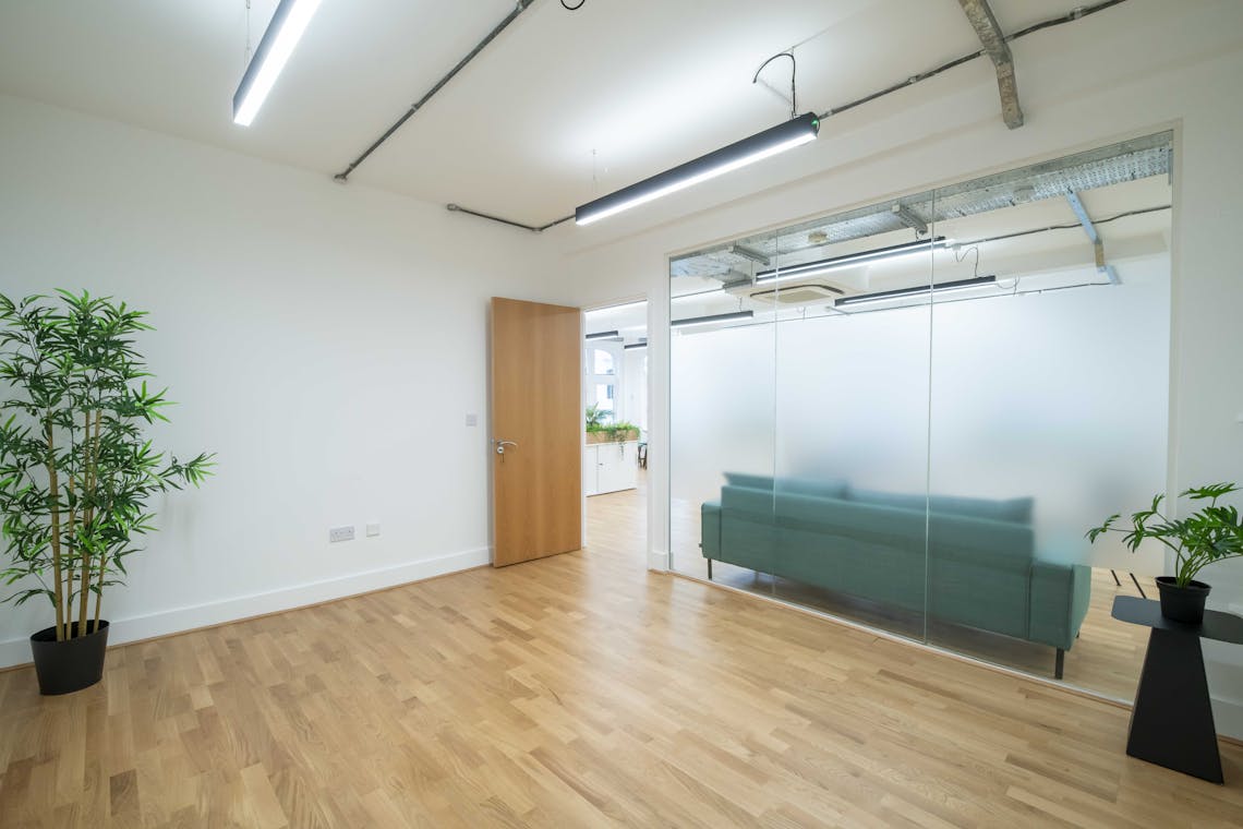 KF200051HDR.jpg 83-84 Long Acre, London, Office To Let - KF200051HDR.jpg