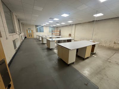 26 Progress Way, Croydon, Warehouse To Let - IMG_7451.jpg