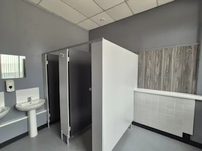 Europa Business Park, Cheadle, Industrial/Logistics / Office To Let - 20260619_132350.jpg