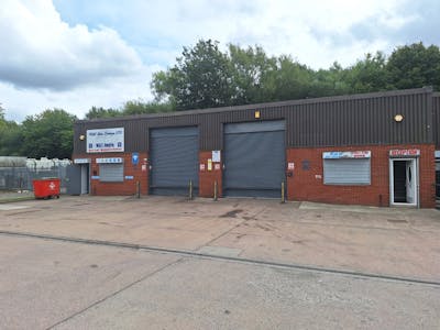 Thames Trading Estate, Manchester, Industrial/Logistics To Let - Thames Trading Estate Irlam  2.jpg