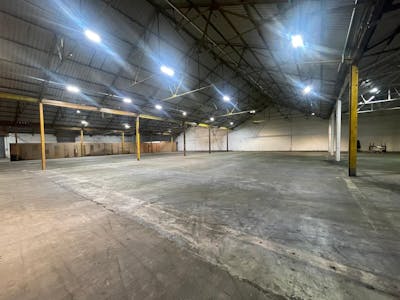 Albion Park, Warrington, Industrial / Storage To Let - 2.jpg