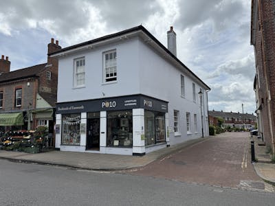 Gibson House, 7 High Street, Emsworth, Retail To Let - IMG_1080.jpg
