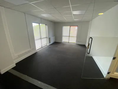 1 Northwest Business Park, Leeds, Office To Let - IMG_2800.jpg
