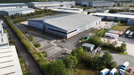 T86, Pilsworth Road, Heywood, Industrial/Logistics To Let - dji_fly_20260909_162430_0312_1788979216779_photo.jpg