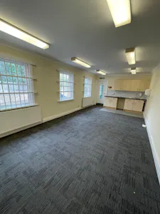 39 High St Hampshire, Lymington, Office To Let - WhatsApp Image 2026-09-15 at 15.06.08.jpeg