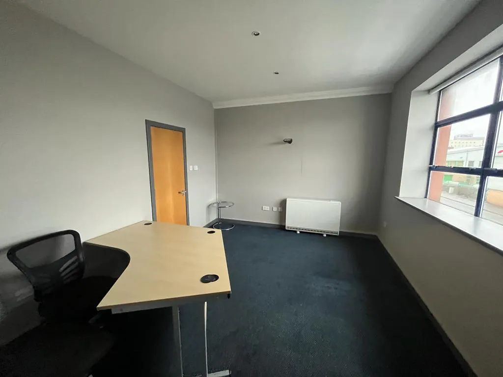 90 Seaward Street, Glasgow, Offices To Let - 90 Seaward Street