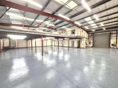 Unit 4, Woodpecker House, Brookfield Industrial Estate, Glossop, Industrial/Logistics To Let / For Sale - 20250728_095104.jpg
