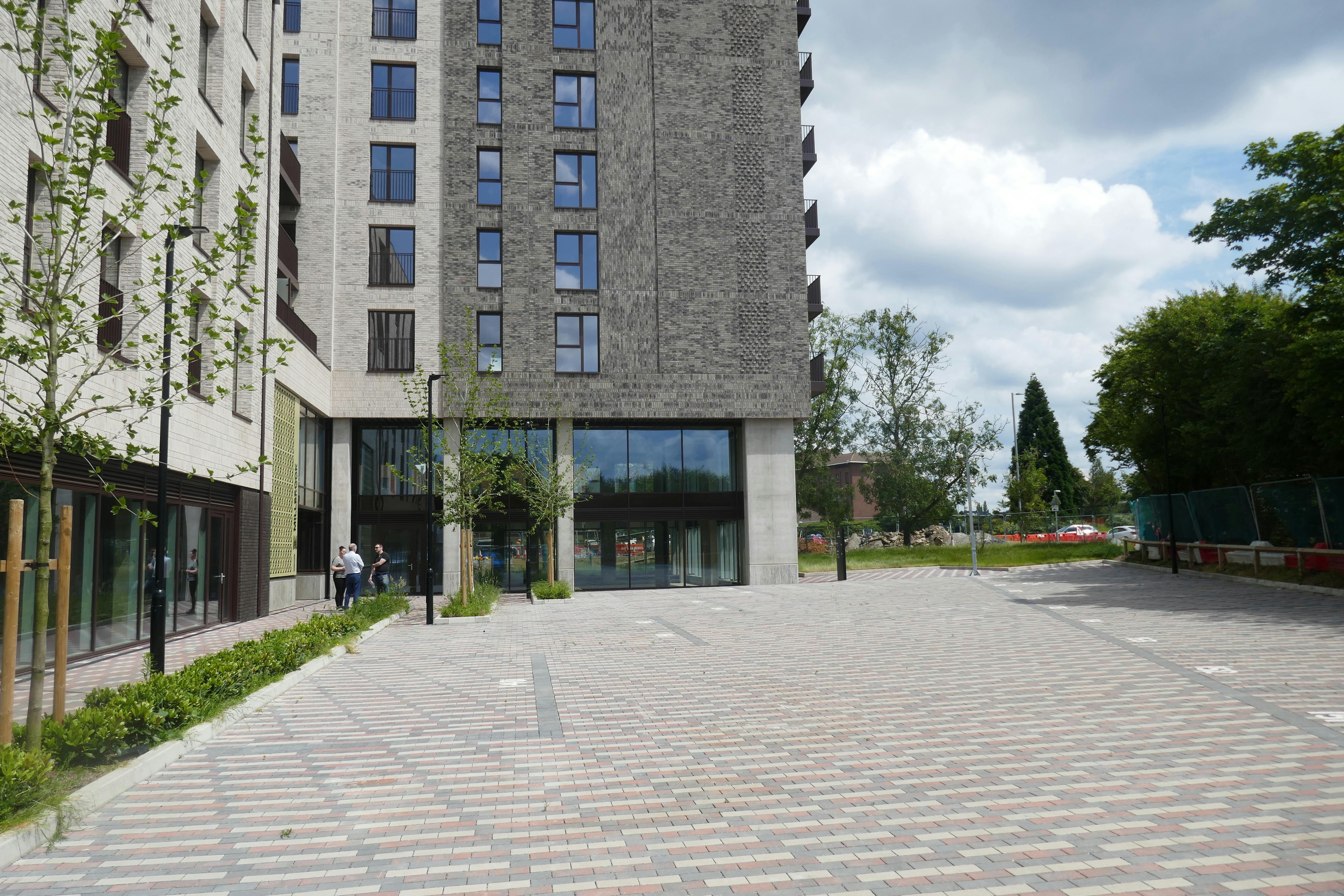 Millbrook Studios, Harlow, Other / Other / Retail To Let - P1030075.JPG