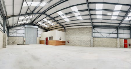 Unit 7, Bury, Industrial / Light Industrial To Let - IMG_E2044.JPG