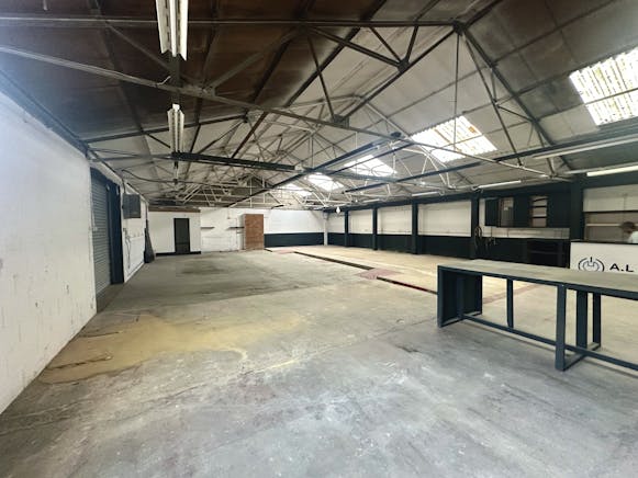 Unit 16D, Mimram Road, Hertford, Industrial To Let - IMG_5376.jpg