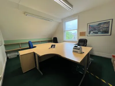 6 Victoria Avenue, Harrogate, Office To Let - Second Floor Office
