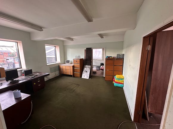 197-201 Attercliffe Road, Sheffield, Industrial / Industrial To Let / For Sale - 20251007_100212902_iOS.jpg